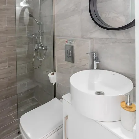 Seaside Escape - Steps To The - Dionysiasea Apts 3 * Gazi